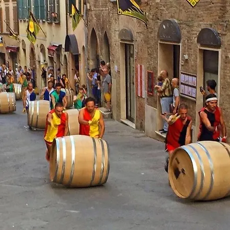 The Antica Ruga House * Montepulciano